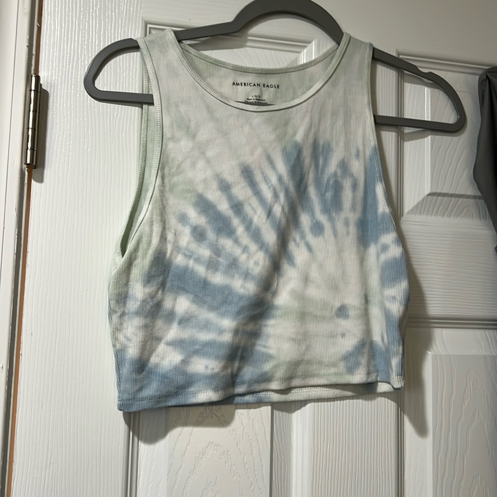 American Eagle crop top